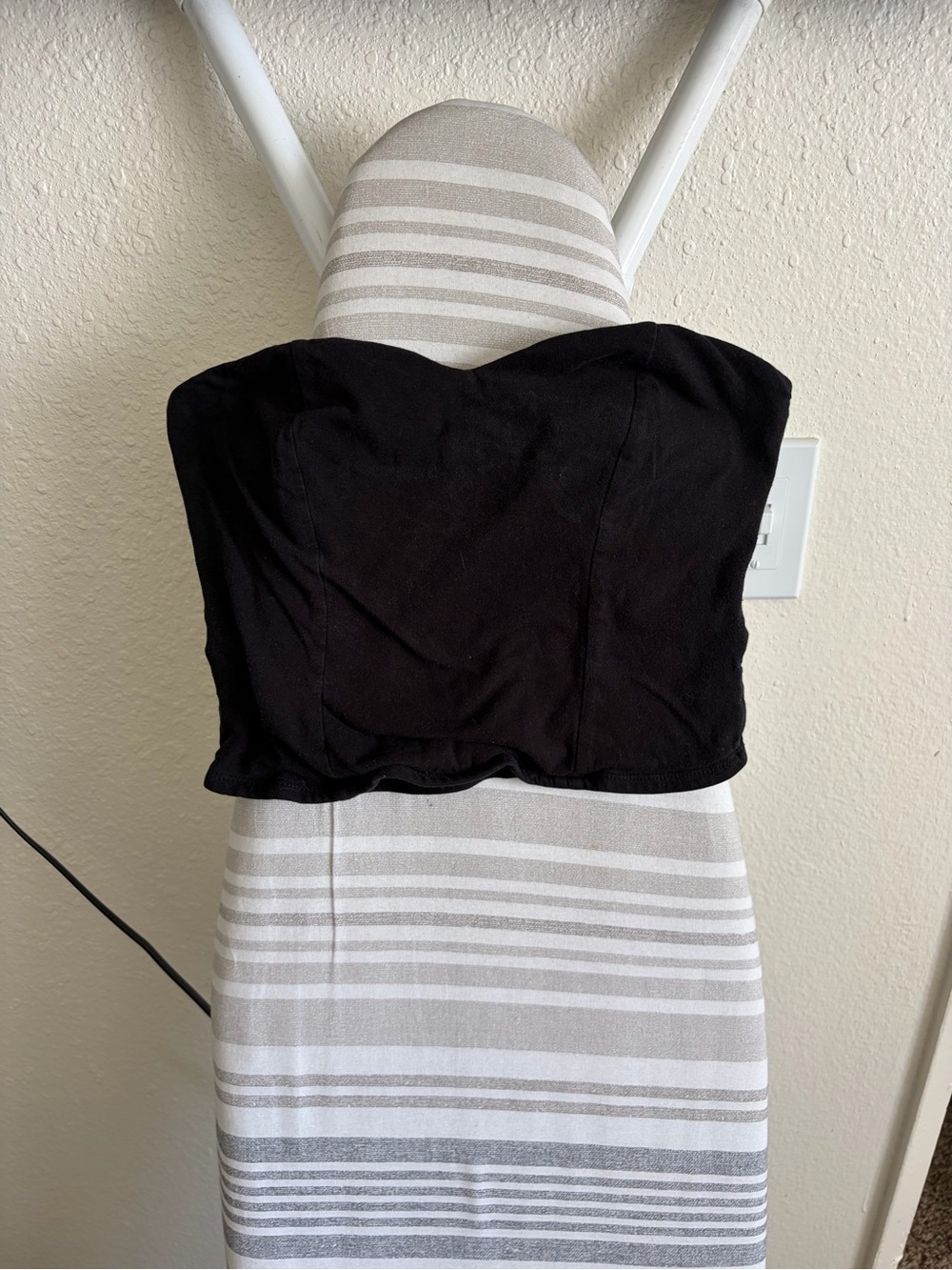 Bozzolo Black Strapless Bandeau Top